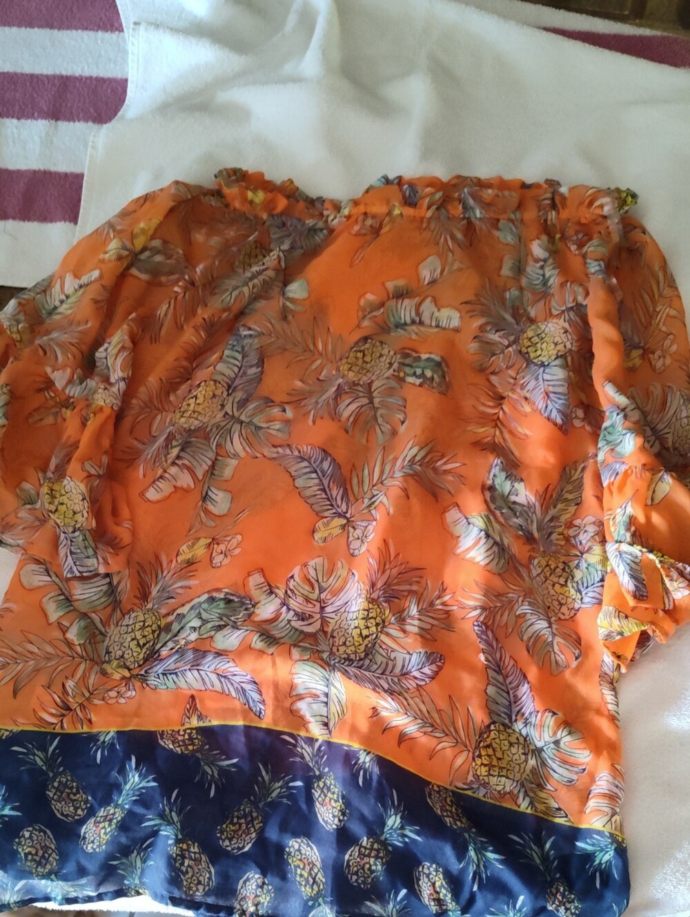 beachlunchlounge Orange Floral Off-Shoulder Top Size Small